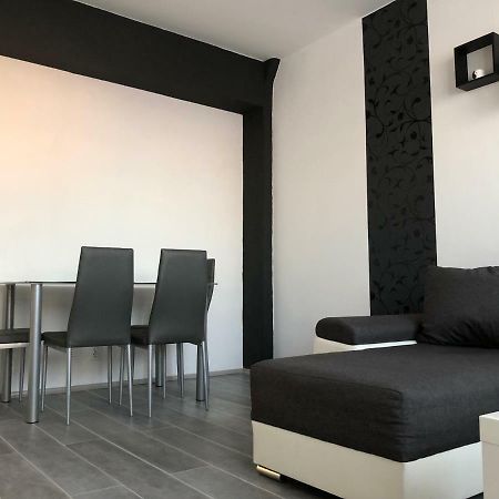 Dave Apartman Szeged Ngoại thất bức ảnh