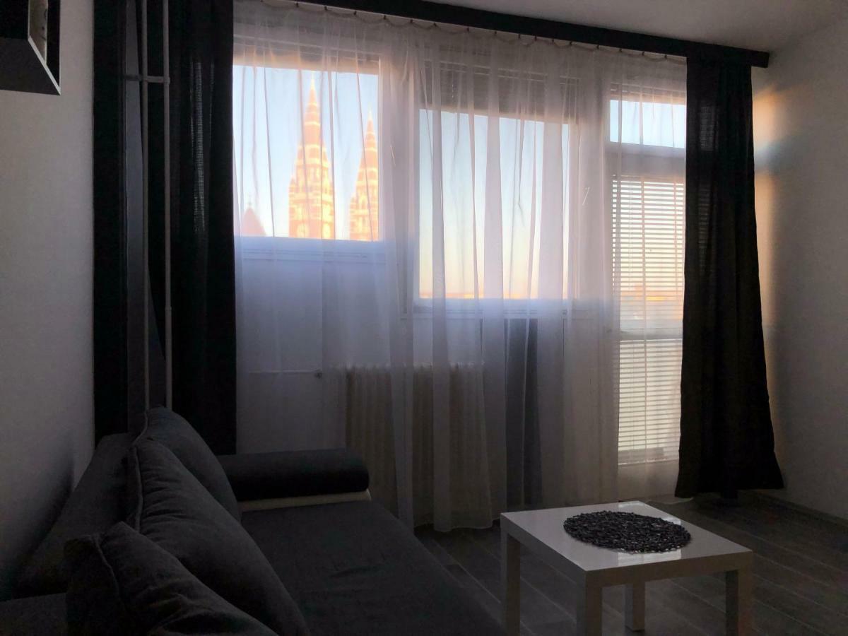 Dave Apartman Szeged Ngoại thất bức ảnh