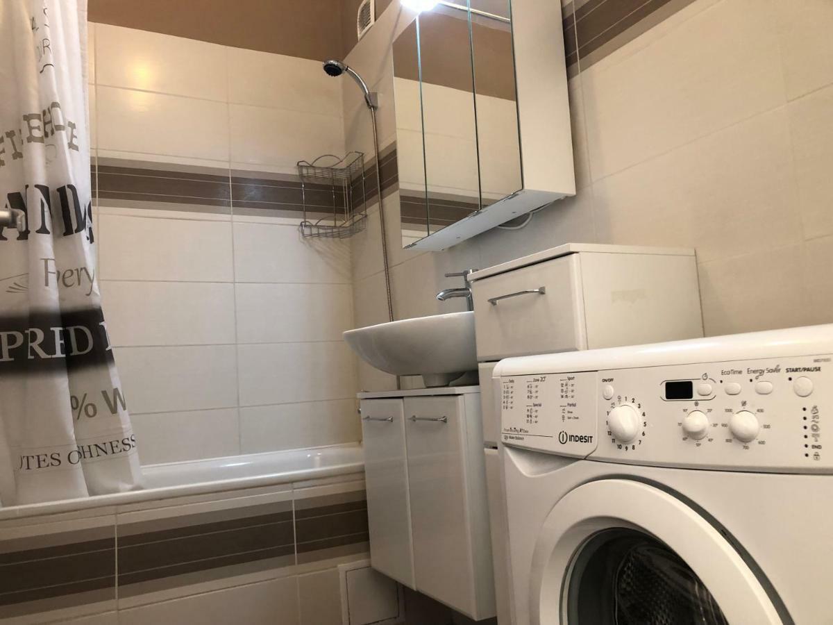 Dave Apartman Szeged Ngoại thất bức ảnh